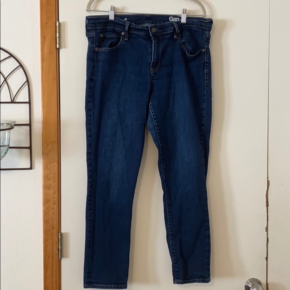 Gap slightly stretchy skinny jeans